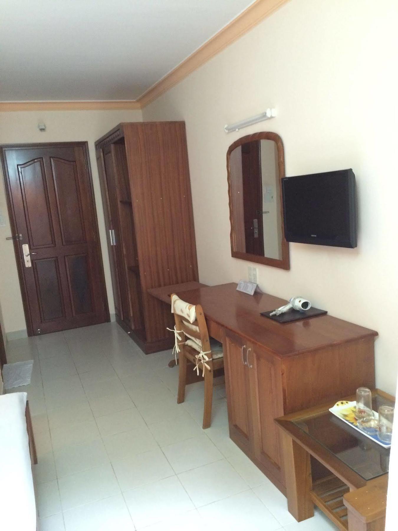 Vien Ngoc Xanh Hotel 1 Thành Pho Ho Chí Minh Esterno foto